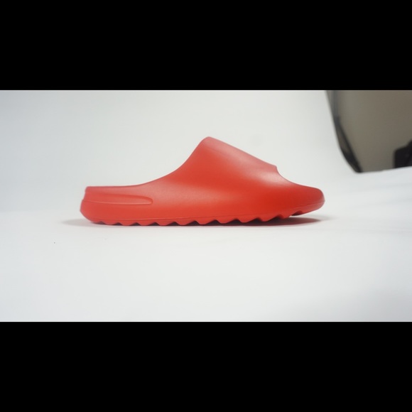 Red Slides - Picture 2 of 2